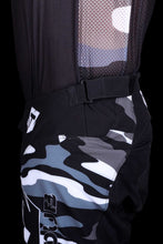 Load image into Gallery viewer, MABI CAMO - YOUTH CORE PANT 3.0
