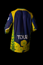 Load image into Gallery viewer, WILD BLOOM - YOUTH CORE JERSEY (GREEN / GOLD)
