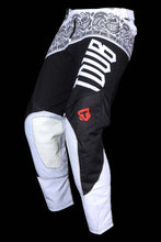 Load image into Gallery viewer, DANNA - CORE PANT 4.0 (RED)
